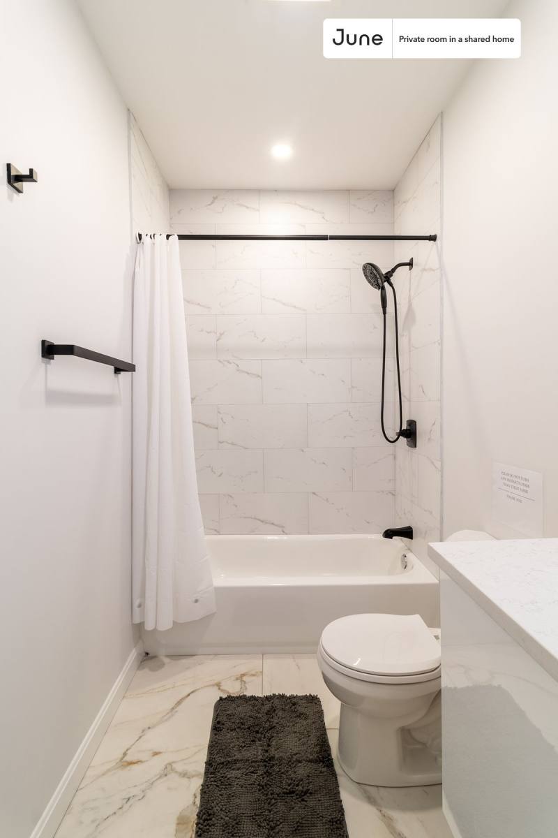 Apartment for rent at 90 Mount Vernon St #B, Dorchester, MA 02125