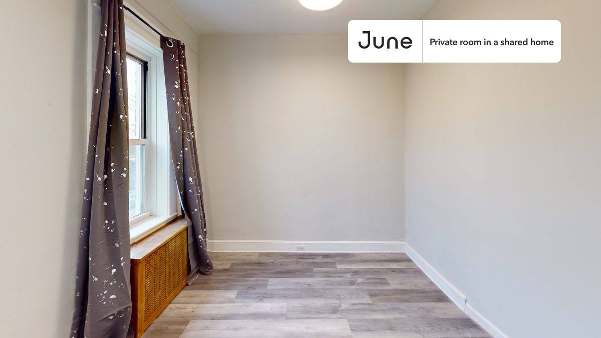 Apartment for rent at 13 Charlotte St #C, Ridgewood, NY 11385