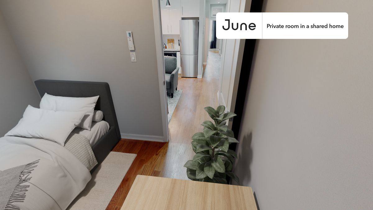 Apartment for rent at 208 E 95th St #A, New York, NY 10128