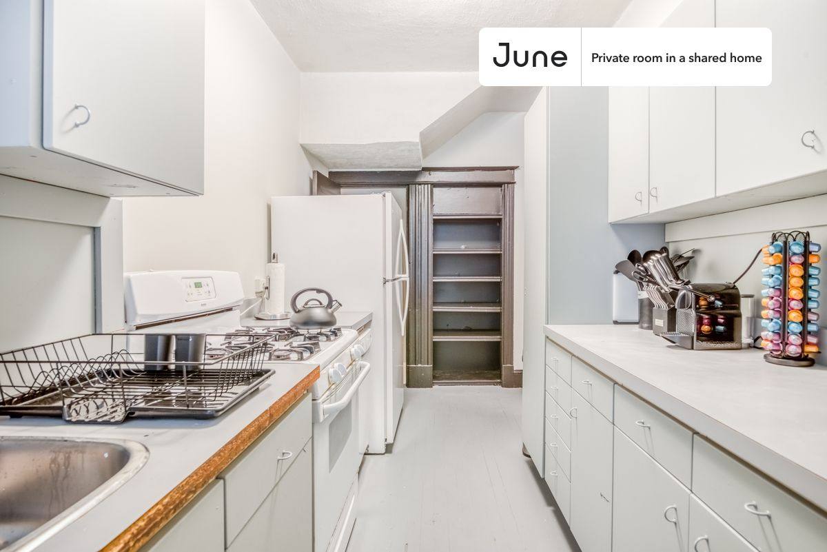 Apartment for rent at 2716 Woodley Place NW #D, Washington, DC 20008