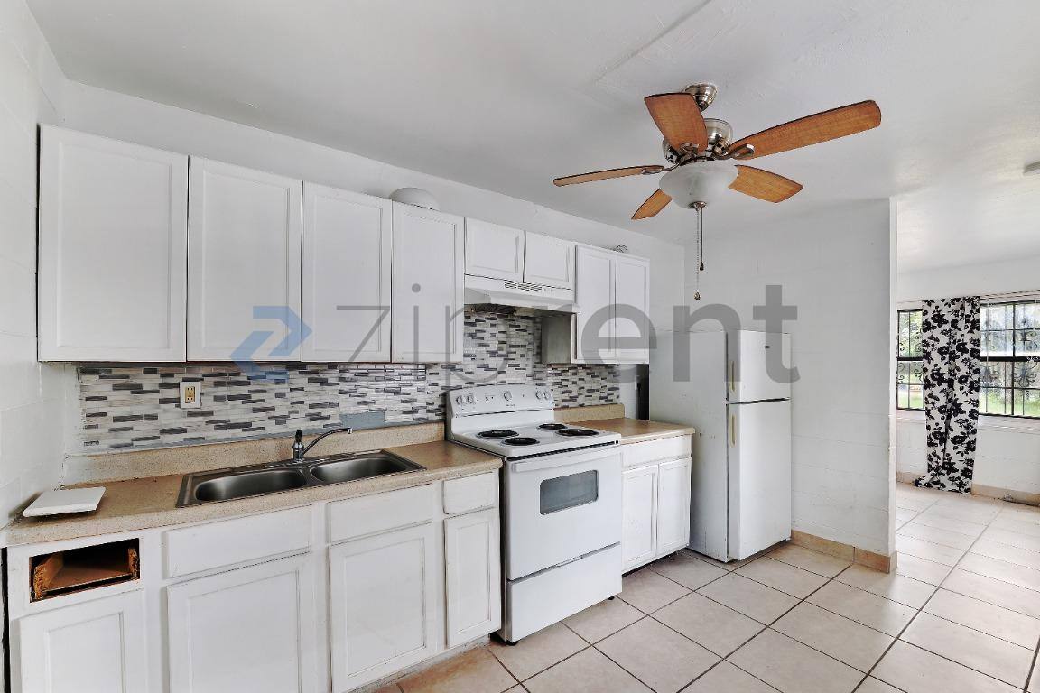 House for rent at 1715 Martin Luther King Junior Blvd, Bartow, FL 33830