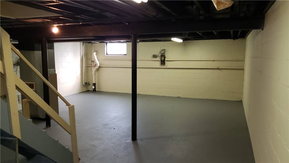 Townhouse for rent at 51 Spokane Dr, Pontiac, MI 48341