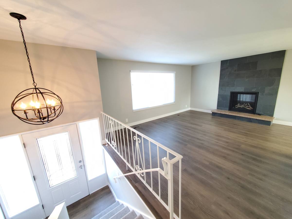 House for rent at 2694 E Teal Way, Sandy, UT 84093