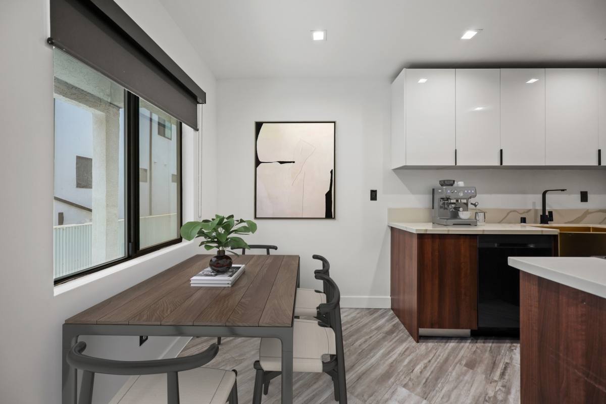 Apartment for rent at 230 S Carondelet St, Los Angeles, CA 90057
