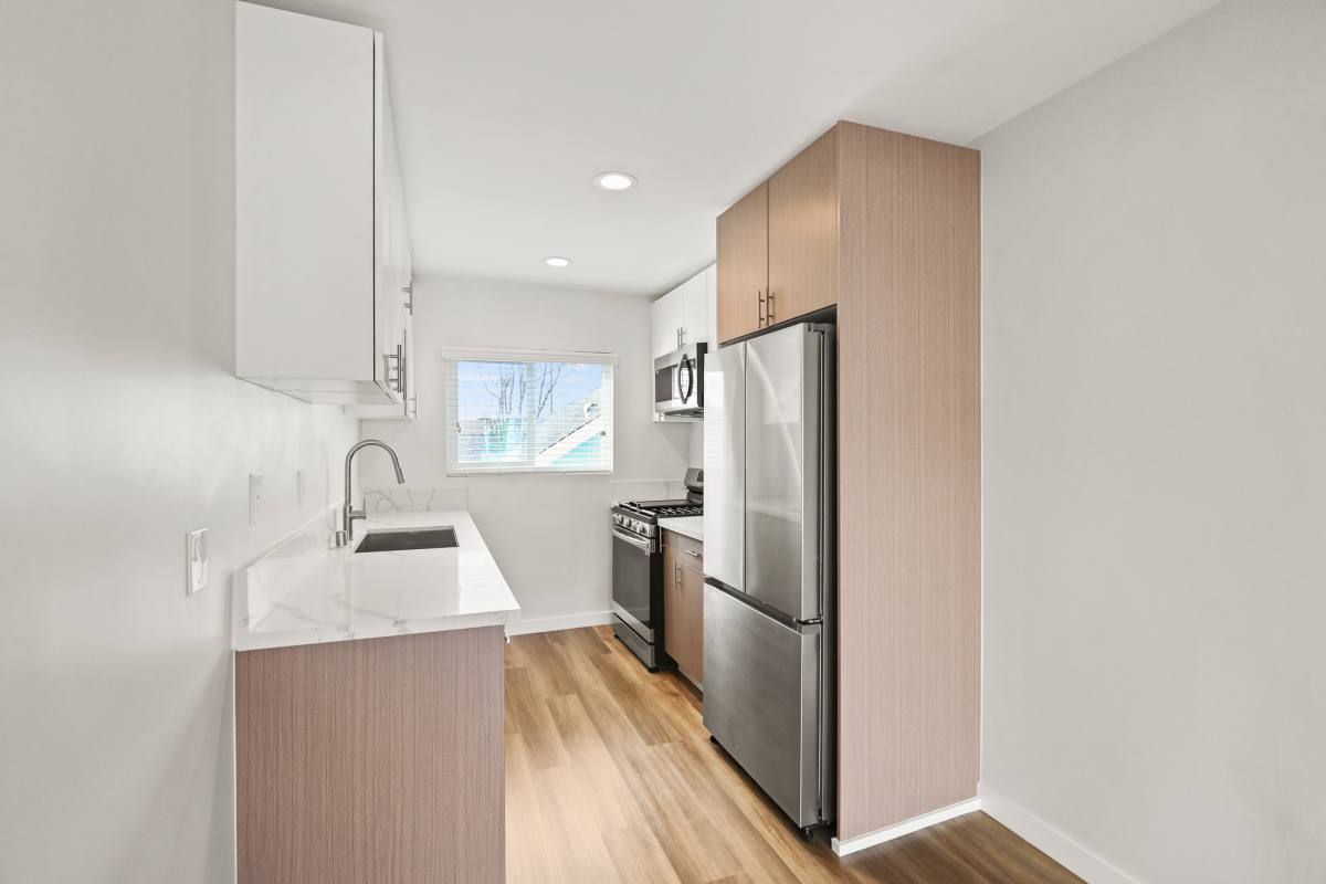 Apartment for rent at 1358 W 36th St, Los Angeles, CA 90007