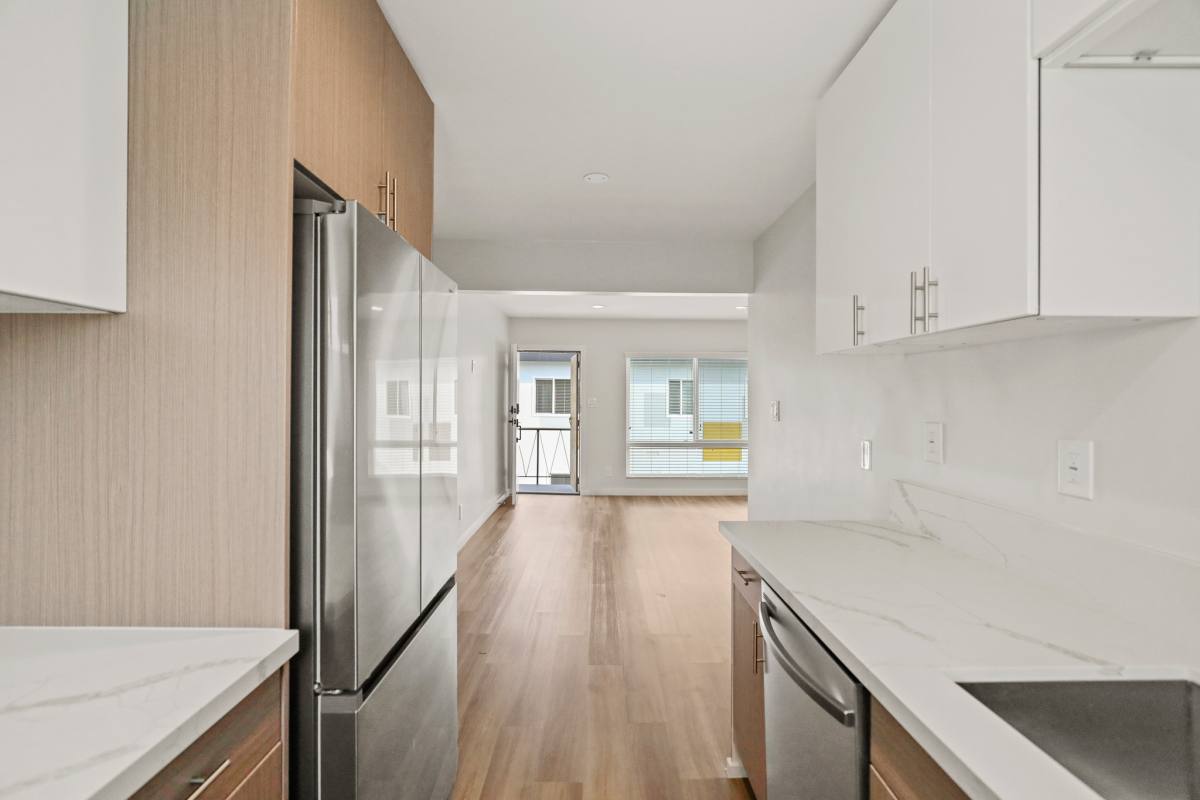 Apartment for rent at 1358 W 36th St, Los Angeles, CA 90007