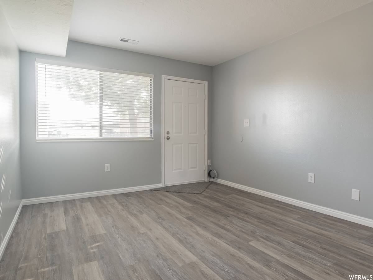 Townhouse for rent at 125 S 1450 W, Clearfield, UT 84015