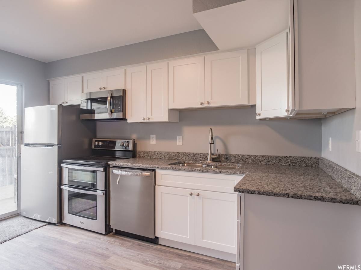 Townhouse for rent at 125 S 1450 W, Clearfield, UT 84015
