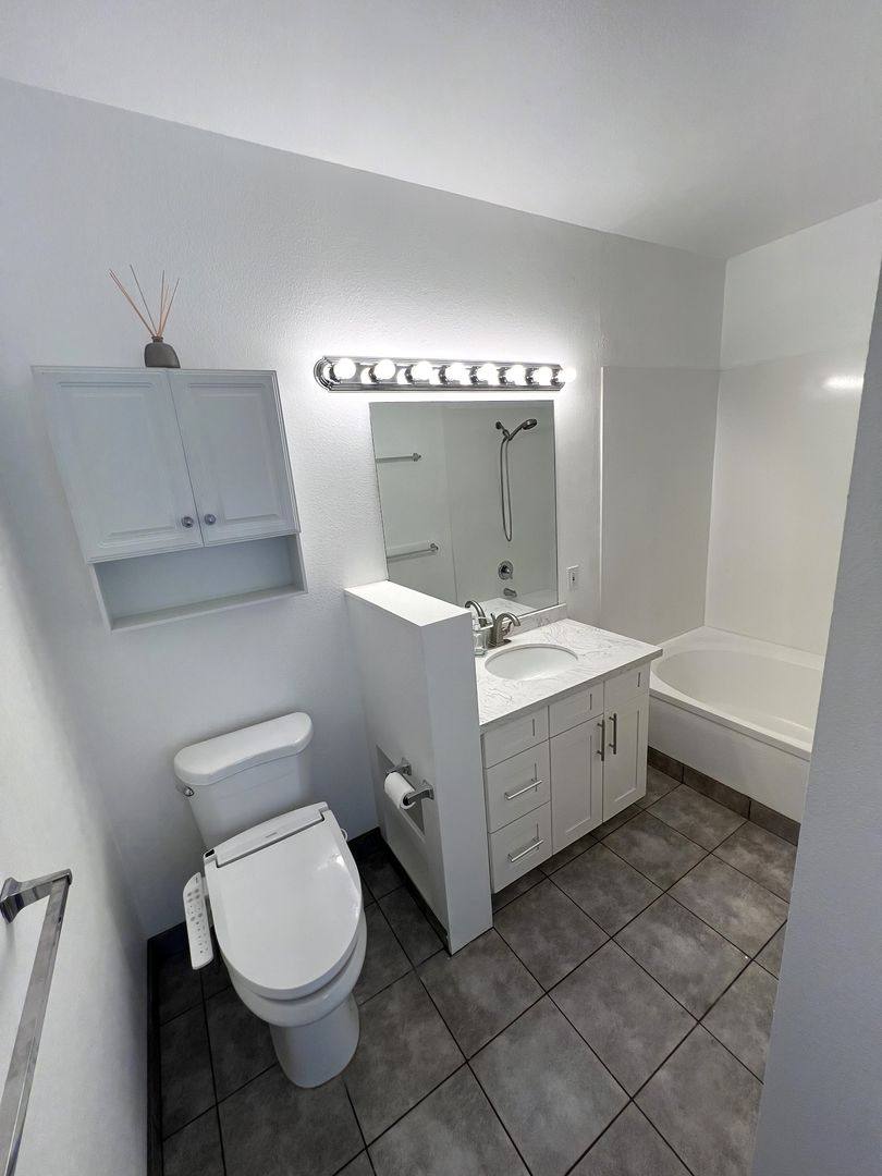 Townhouse for rent at 91-568 Puamaeole St, Ewa Beach, HI 96706