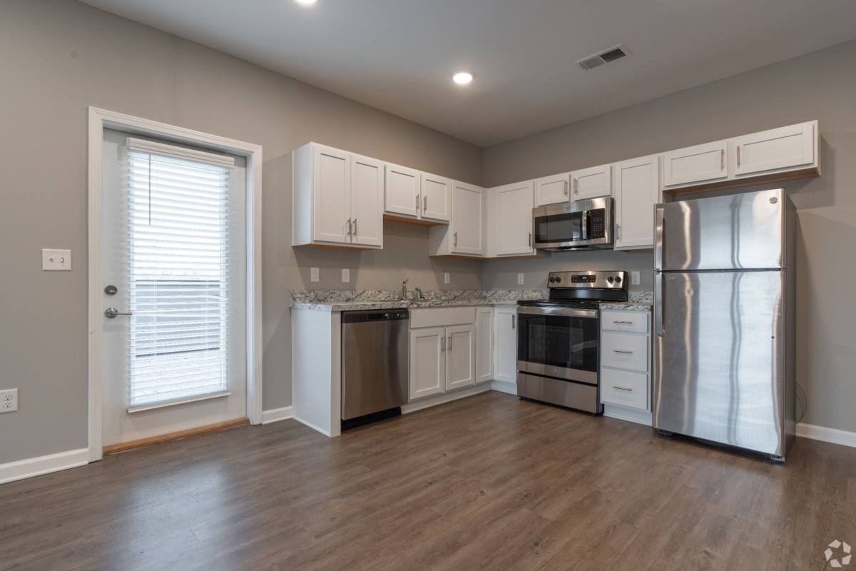 Apartment for rent at 1601 E Main St, New Albany, IN 47150