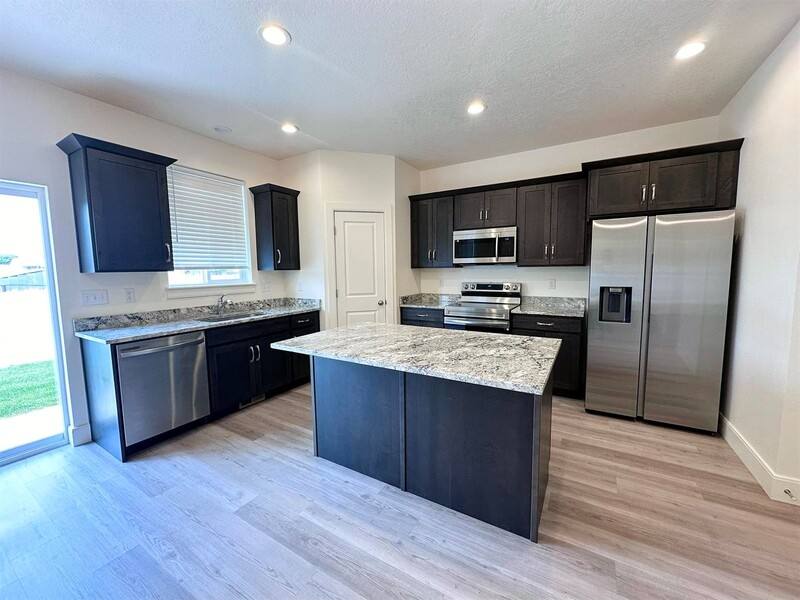 Townhouse for rent at 250 W 1200 S, Tremonton, UT 84337