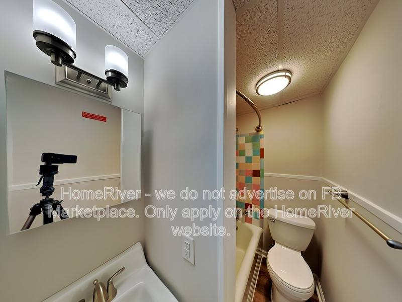 Apartment for rent at 253-255 N St, Harrisburg, PA 17101