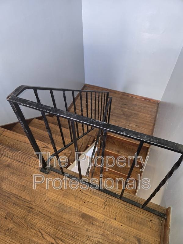 Apartment for rent at 7719 7th Ave S, Birmingham, AL 35206