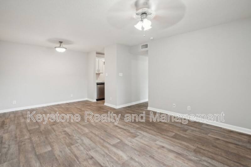 Apartment for rent at 3301 Royster Lane, Clarksville, TN 37042