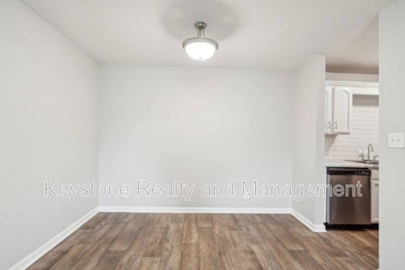 Apartment for rent at 3301 Royster Lane, Clarksville, TN 37042