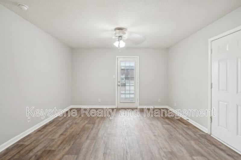 Apartment for rent at 3301 Royster Lane, Clarksville, TN 37042