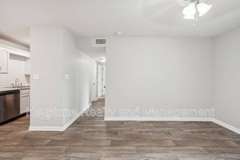 Apartment for rent at 3301 Royster Lane, Clarksville, TN 37042