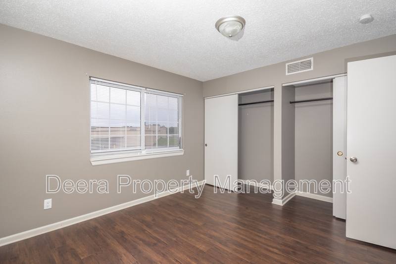 Apartment for rent at 6016 Leavenworth Rd, Kansas City, KS 66104