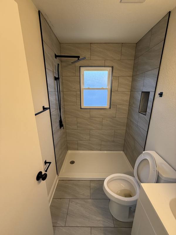 Apartment for rent at 201 E Ocean View Ave, Norfolk, VA 23503