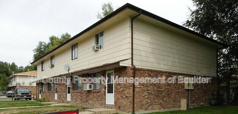 204 E Saint Clair Ave, Longmont, CO 80504 - Townhouse for Rent