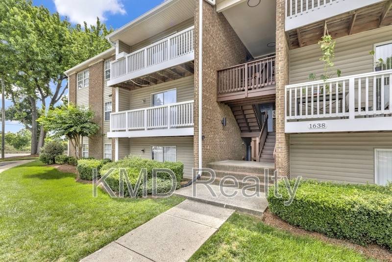 Condo for rent at 1638 Arlyn Circle, Charlotte, NC 28213