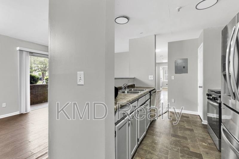 Condo for rent at 1638 Arlyn Circle, Charlotte, NC 28213