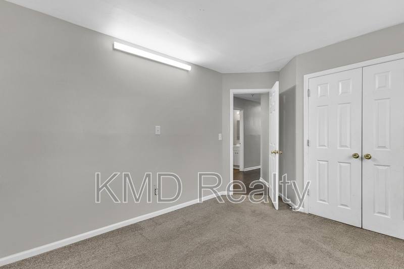 Condo for rent at 1638 Arlyn Circle, Charlotte, NC 28213