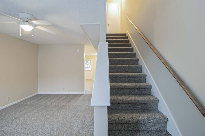 Townhouse for rent at 117-4 Hickory Trace, Clarksville, TN 37040