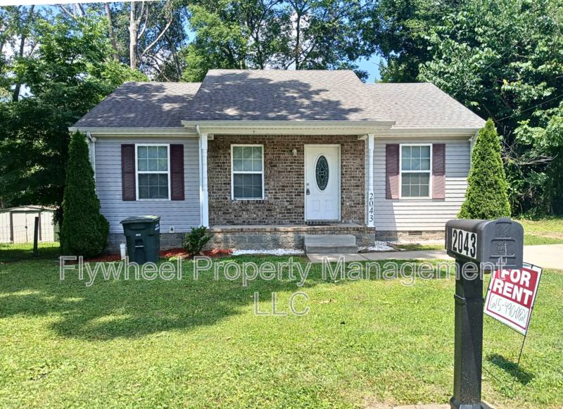 House for rent at 2043 Leota St, Springfield, TN 37172