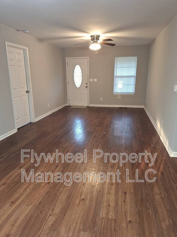House for rent at 2043 Leota St, Springfield, TN 37172