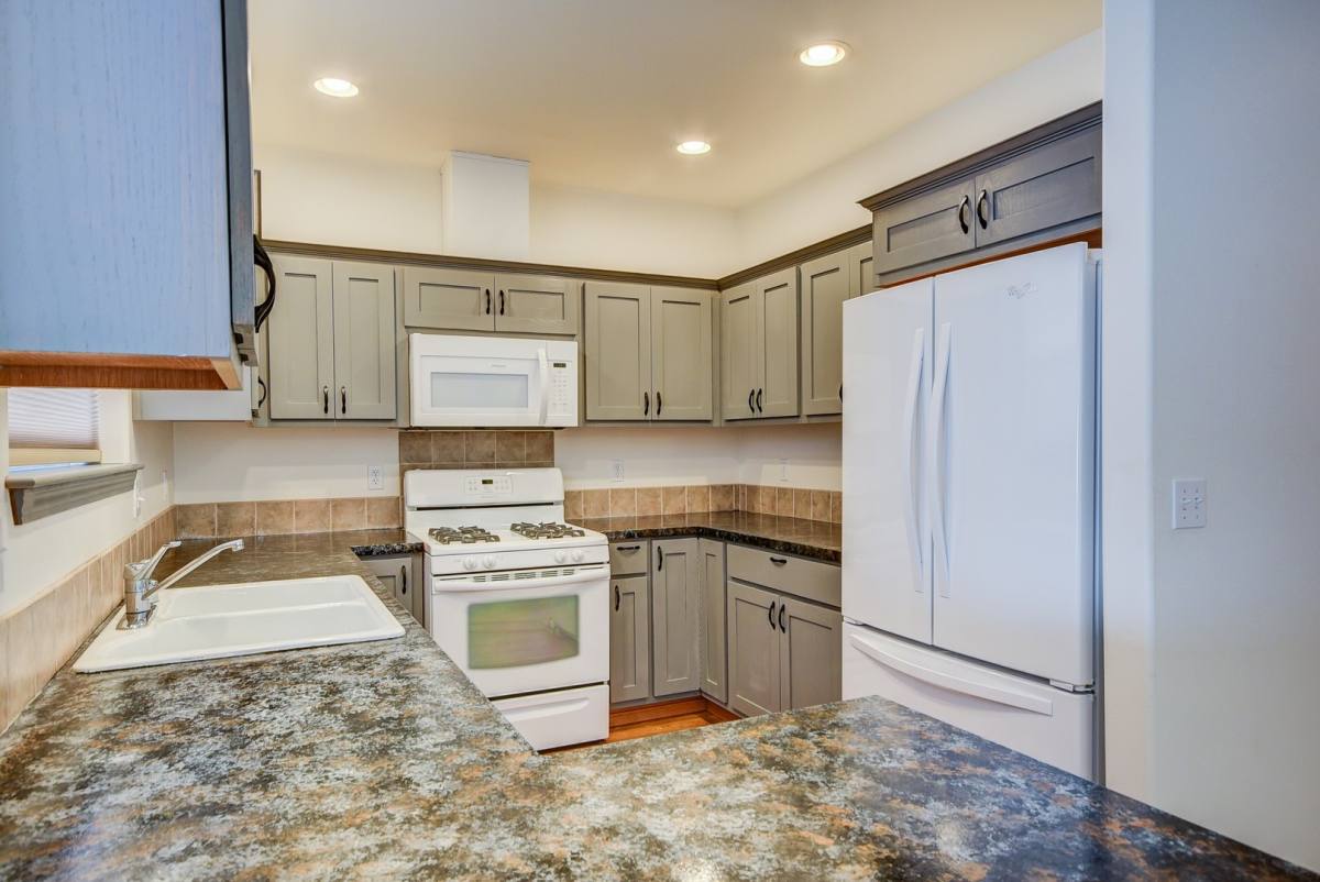 House for rent at 1232 SW Xavier Dr, Oak Harbor, WA 98277