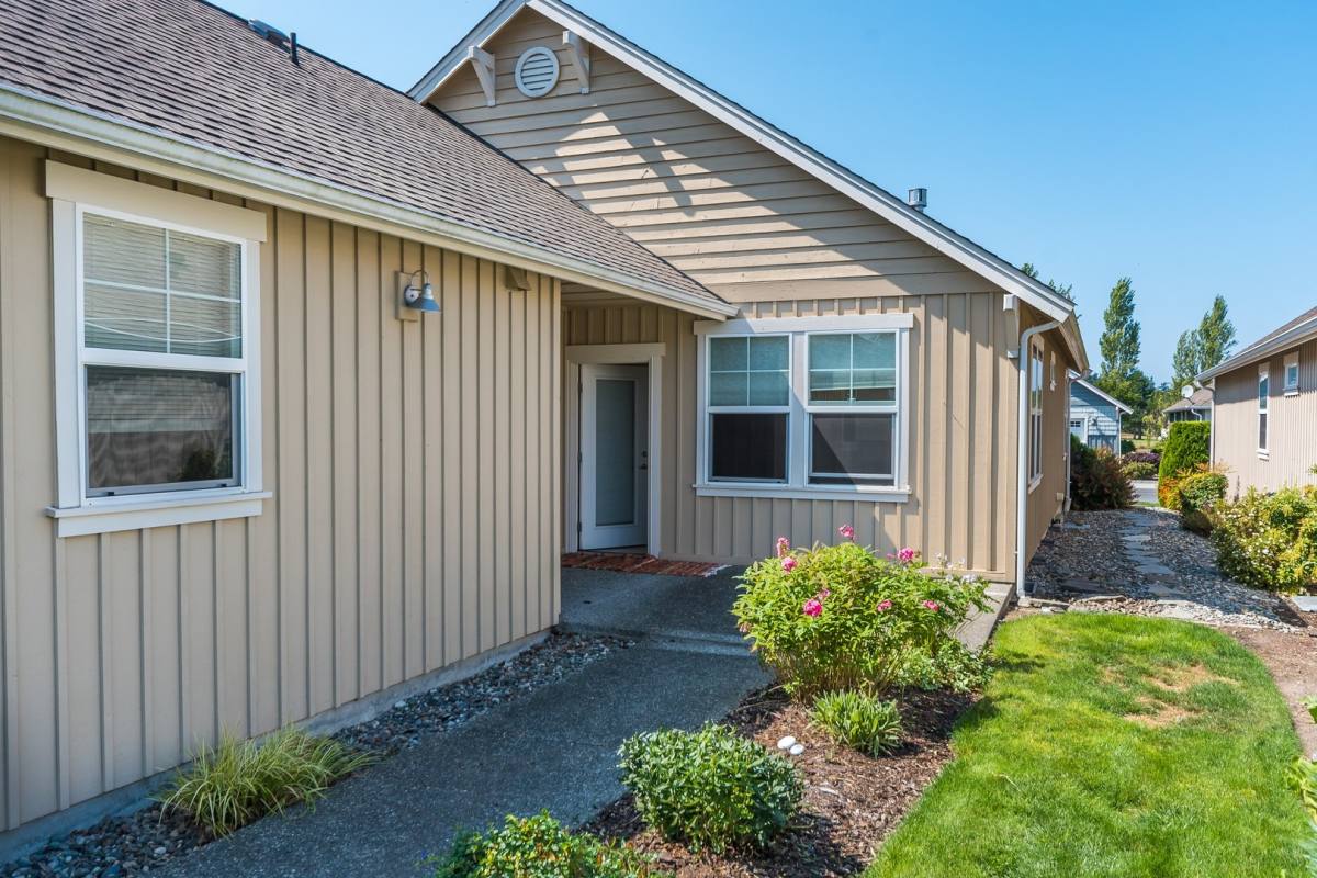 House for rent at 1232 SW Xavier Dr, Oak Harbor, WA 98277