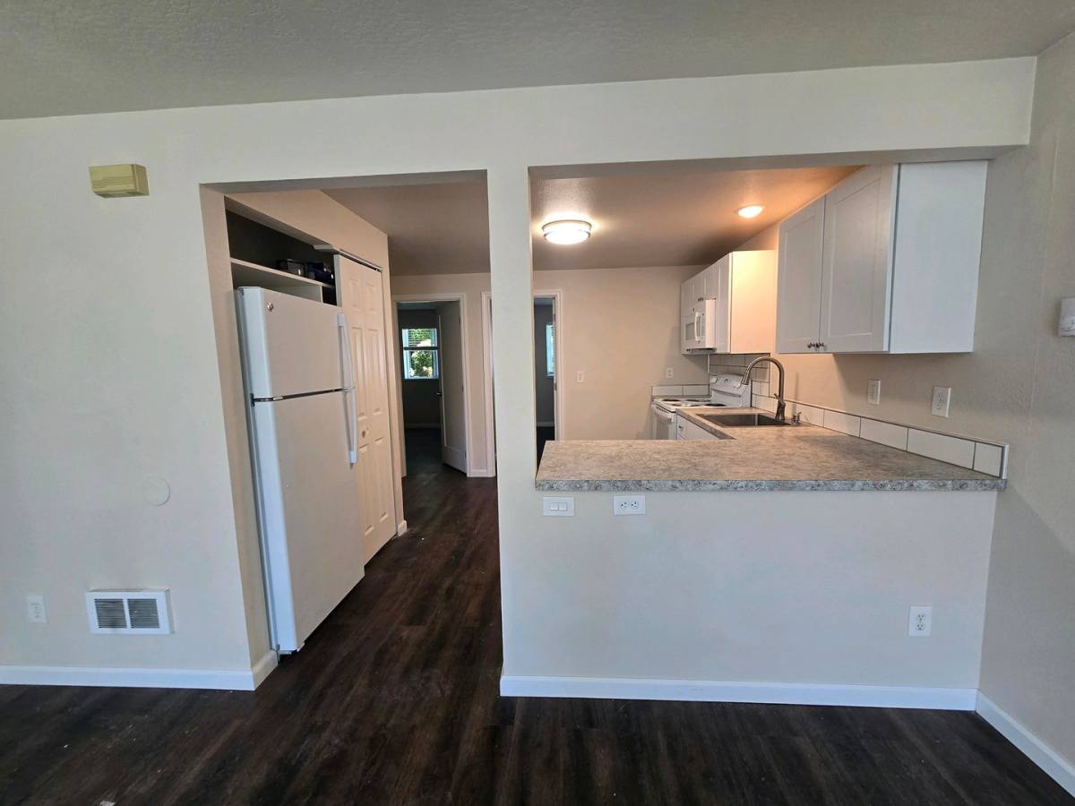 Apartment for rent at 234 NW 21st St, Corvallis, OR 97330