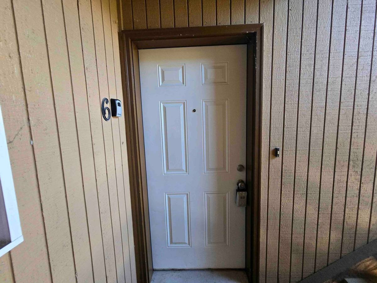 Apartment for rent at 234 NW 21st St, Corvallis, OR 97330