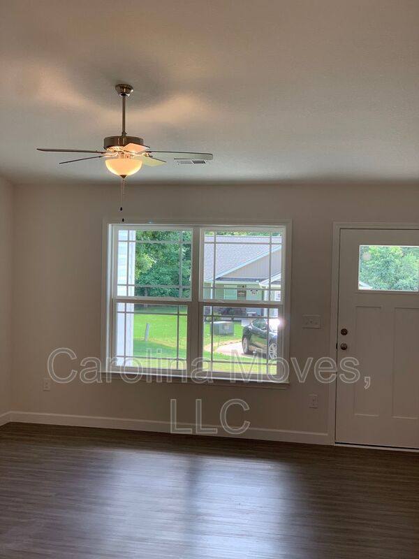 House for rent at 147 Cosmos Lane, Greer, SC 29651