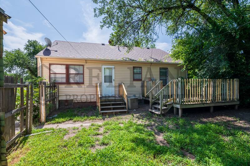 House for rent at 1555 N NE Parkway, Wichita, KS 67208