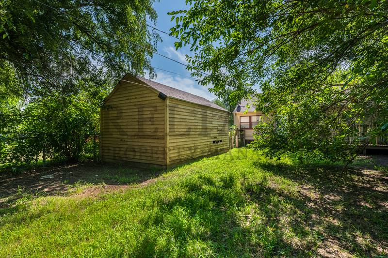 House for rent at 1555 N NE Parkway, Wichita, KS 67208