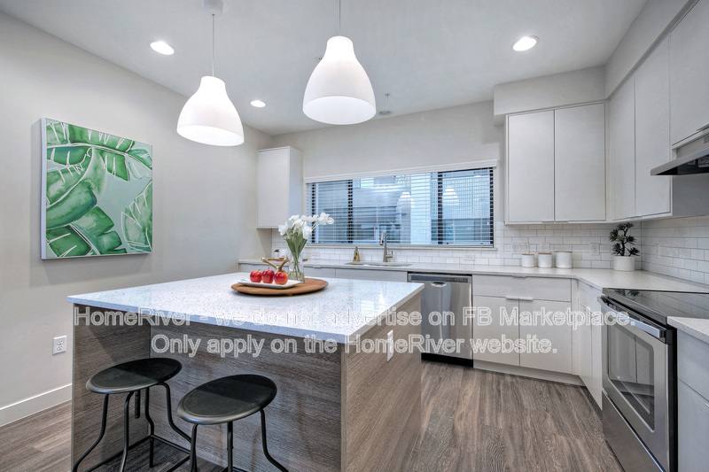 Townhouse for rent at 1000 W 5th St #1014, Tempe, AZ 85281