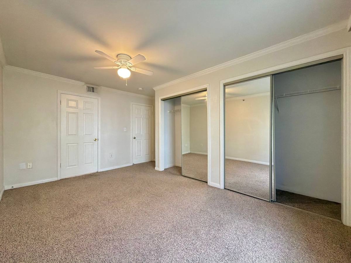 Apartment for rent at 501 W 26th St, Austin, TX 78705