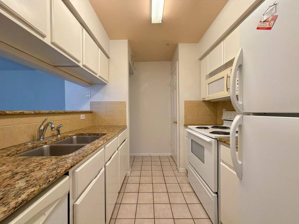 Apartment for rent at 501 W 26th St, Austin, TX 78705