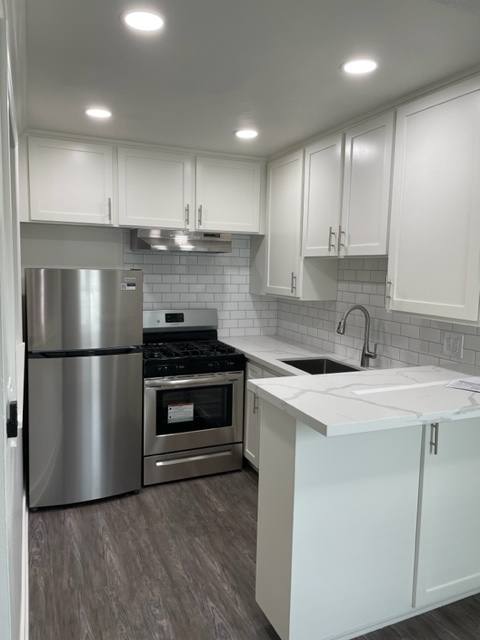 Apartment for rent at 20904 Bloomfield Ave #20, Lakewood, CA 90715