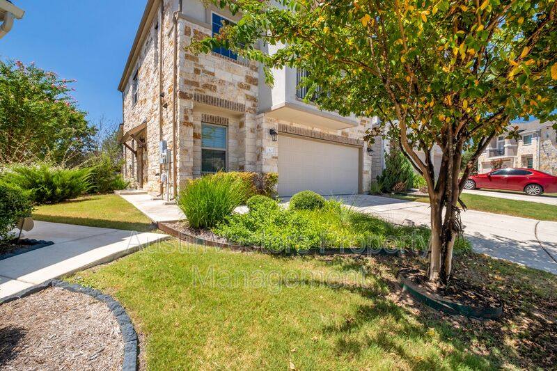 House for rent at 2105 Town Centre Dr #5, Round Rock, TX 78664