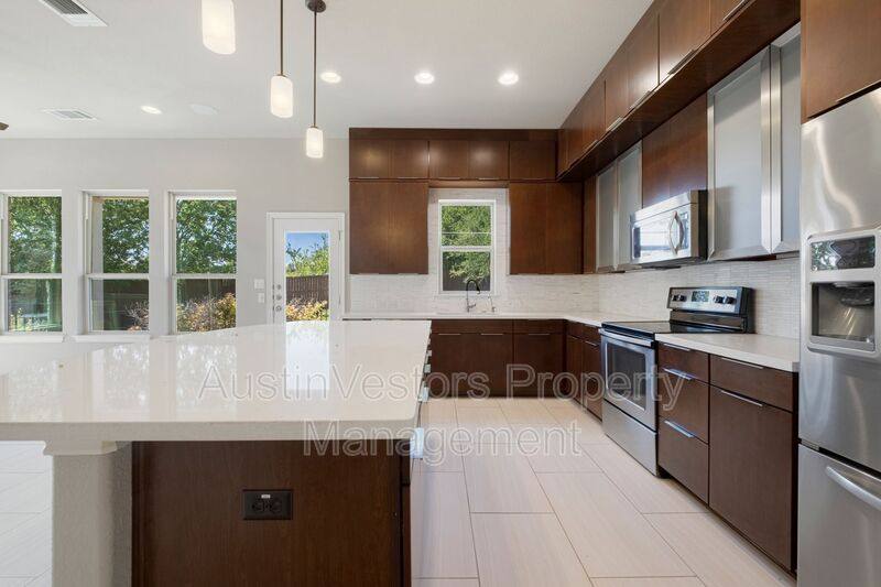 House for rent at 2105 Town Centre Dr #5, Round Rock, TX 78664