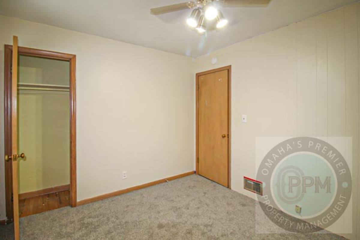 House for rent at 4114 N 54th St, Omaha, NE 68104
