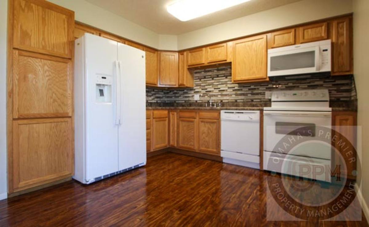 House for rent at 14012 Ohern St, Omaha, NE 68137