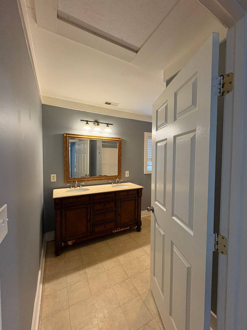 House for rent at 940 Julian Rd, Chattanooga, TN 37421