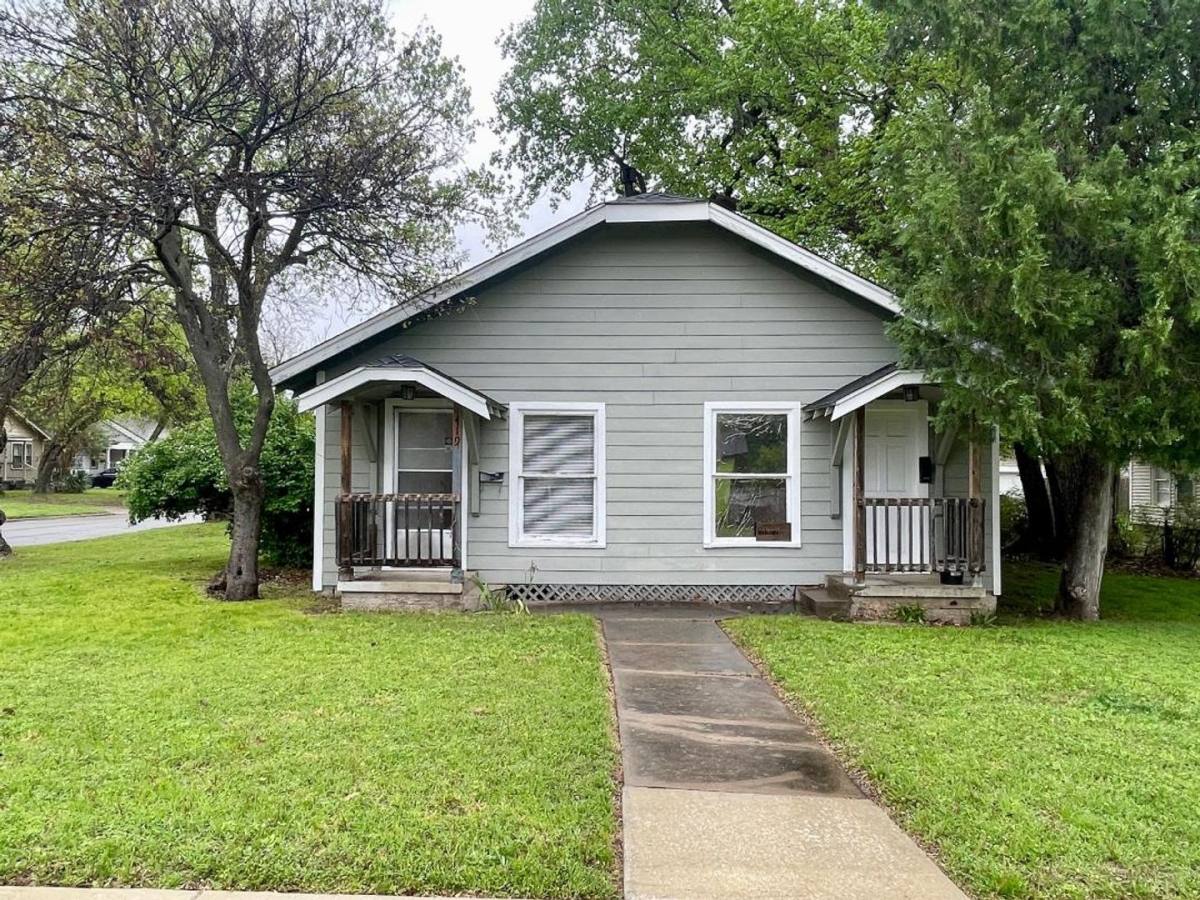 House for rent at 419 N Flood Ave, Norman, OK 73069