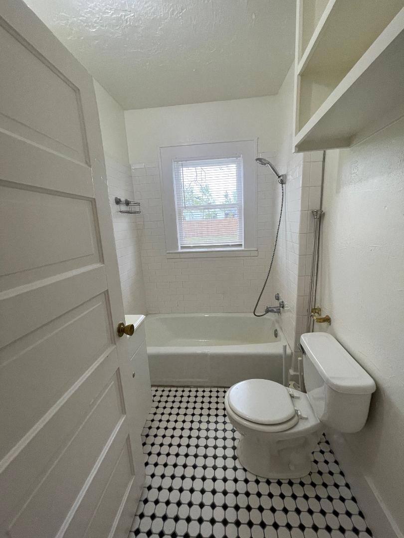 House for rent at 419 N Flood Ave, Norman, OK 73069