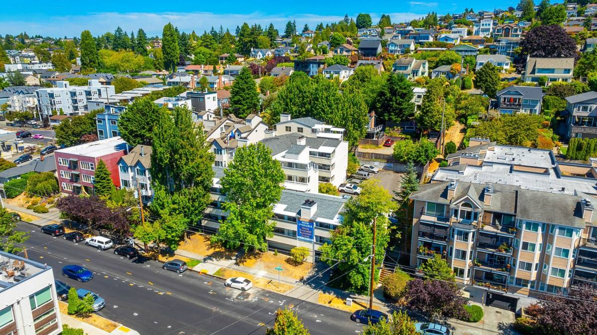 Apartment for rent at 6900 California Ave SW, Seattle, WA 98136
