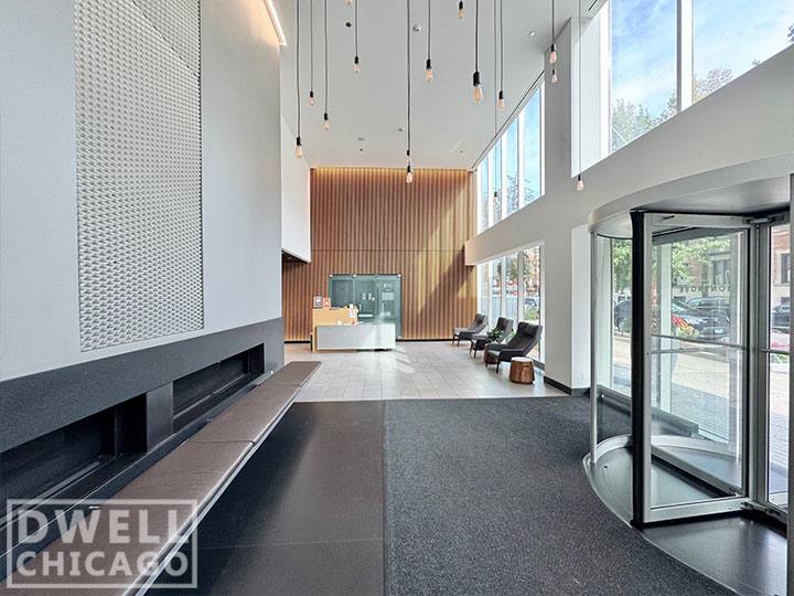 Apartment for rent at 4334 N Hazel St, Chicago, IL 60613
